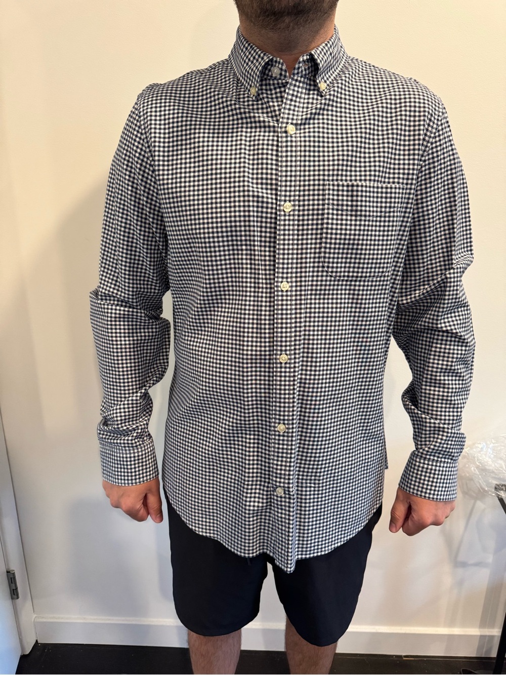 GAP Men's Navy and White Gingham Button-Down Shirt